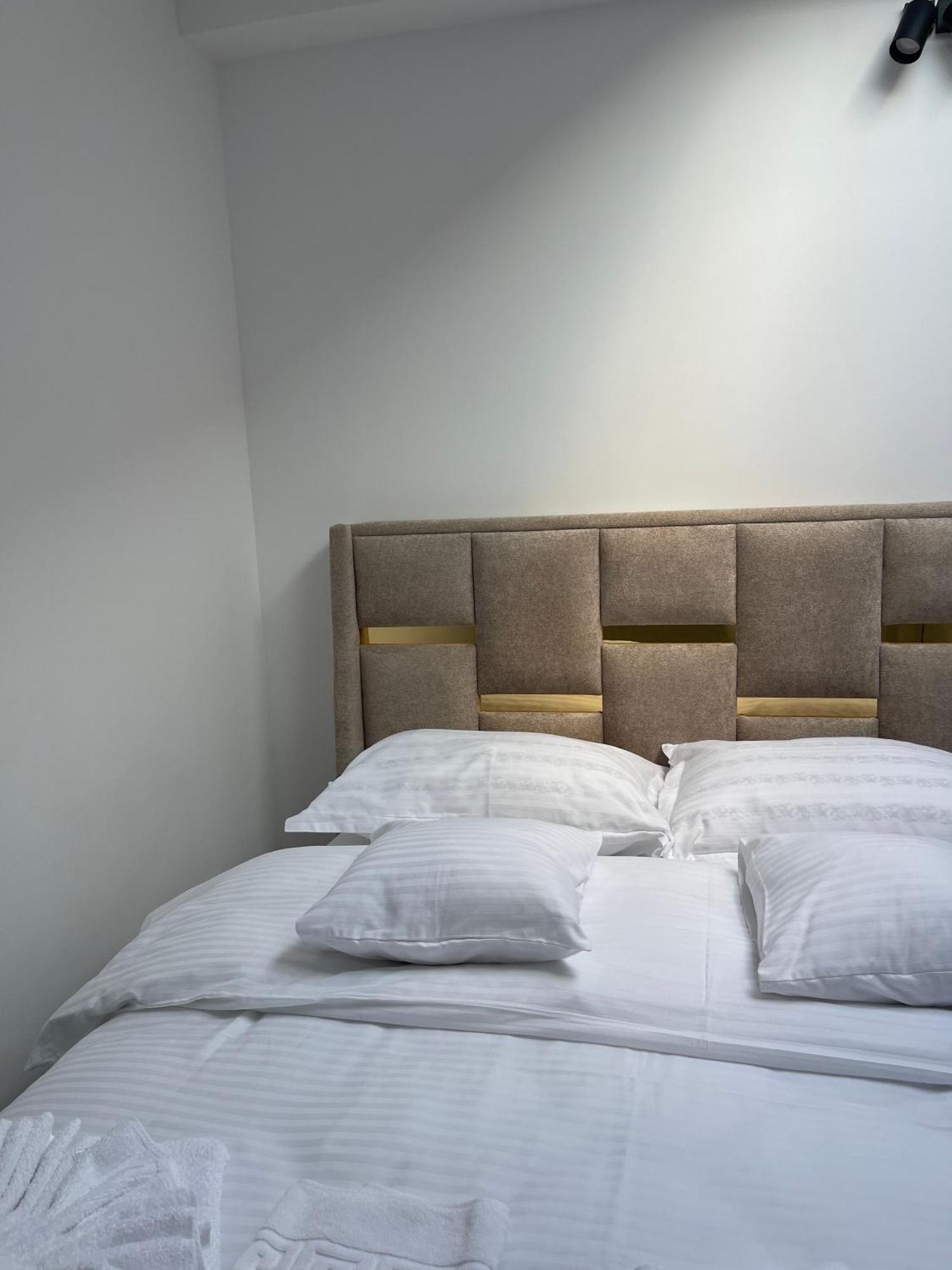 Prestige Suites - Cluj Luxury ภายนอก รูปภาพ