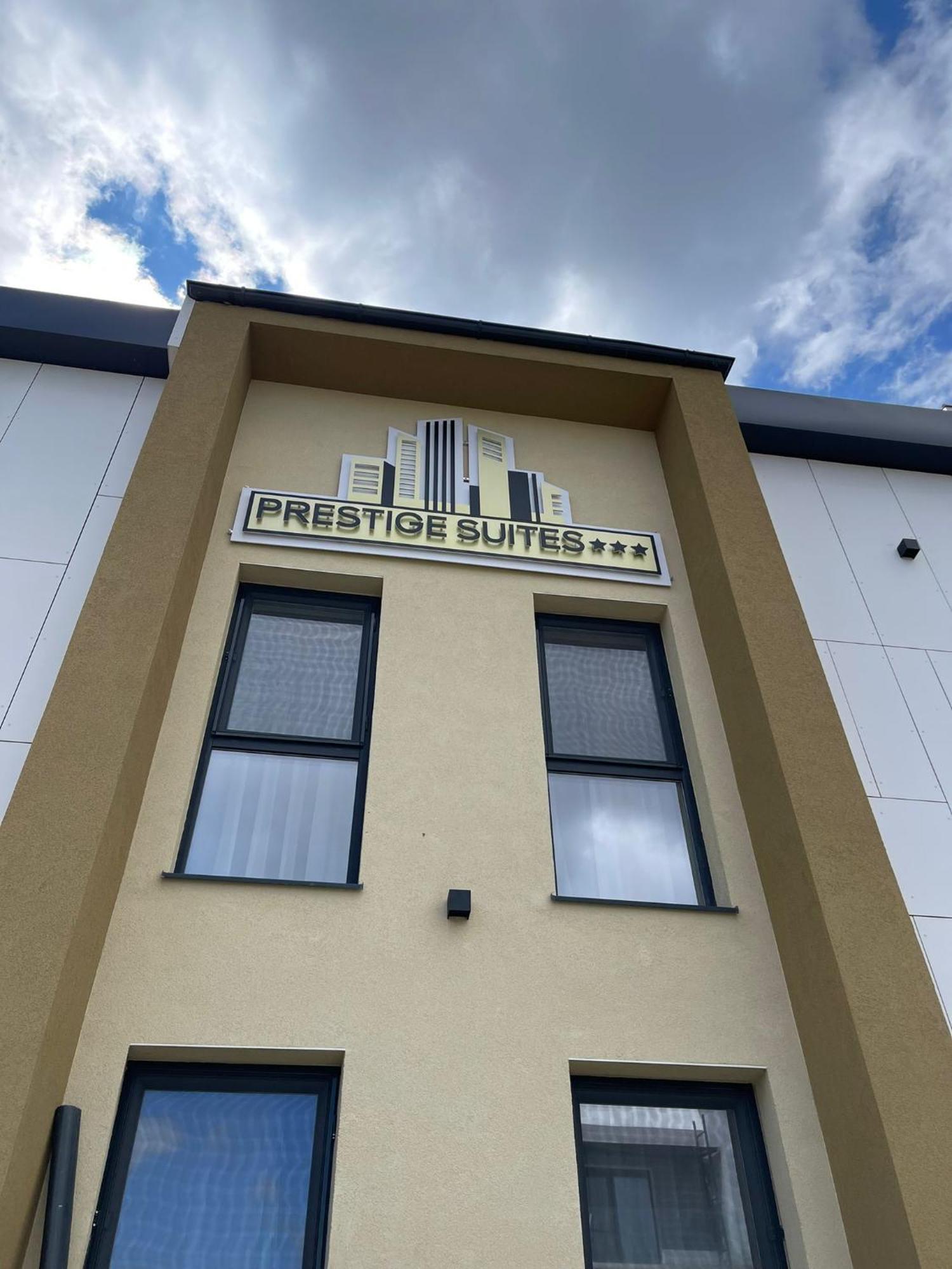 Prestige Suites - Cluj Luxury ภายนอก รูปภาพ